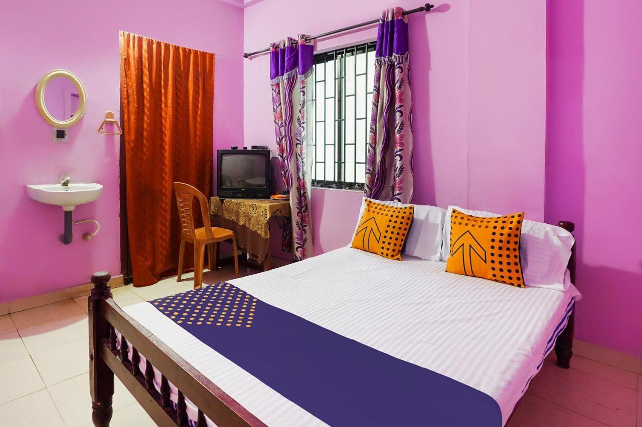Hotel Spot On Rohini Residency Kadampuzha Edayur Exterior foto